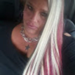 Meet your Posher, Angie